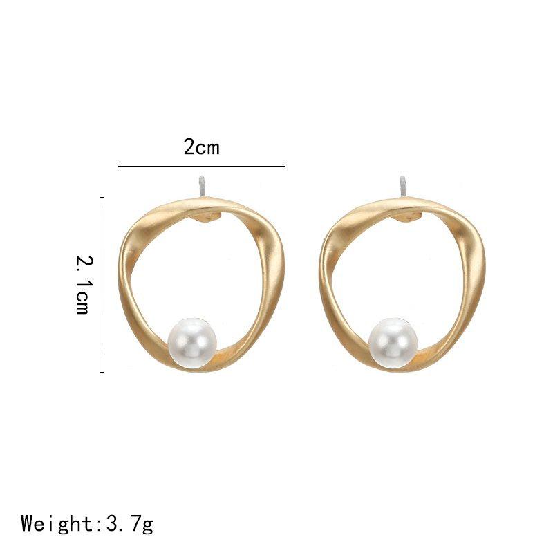 Unique Irregular Round Pearl Earrings