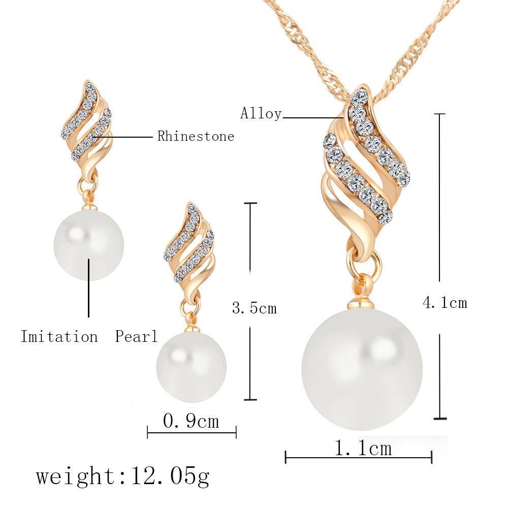 Timeless Pearl Stud Necklace Set