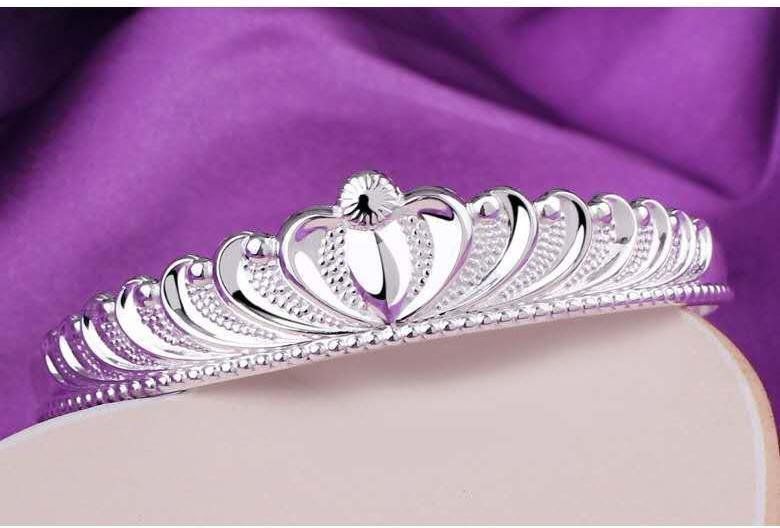 Elegant Crown Bracelet | Fashion Jewelry