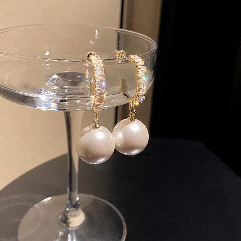Oversized White Pearl Drop Earrings White