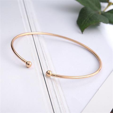 Unique Elegant Heart Bracelet | Daily Wear
