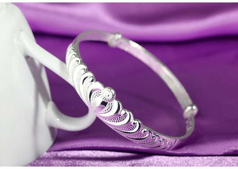 Elegant Crown Bracelet | Fashion Jewelry