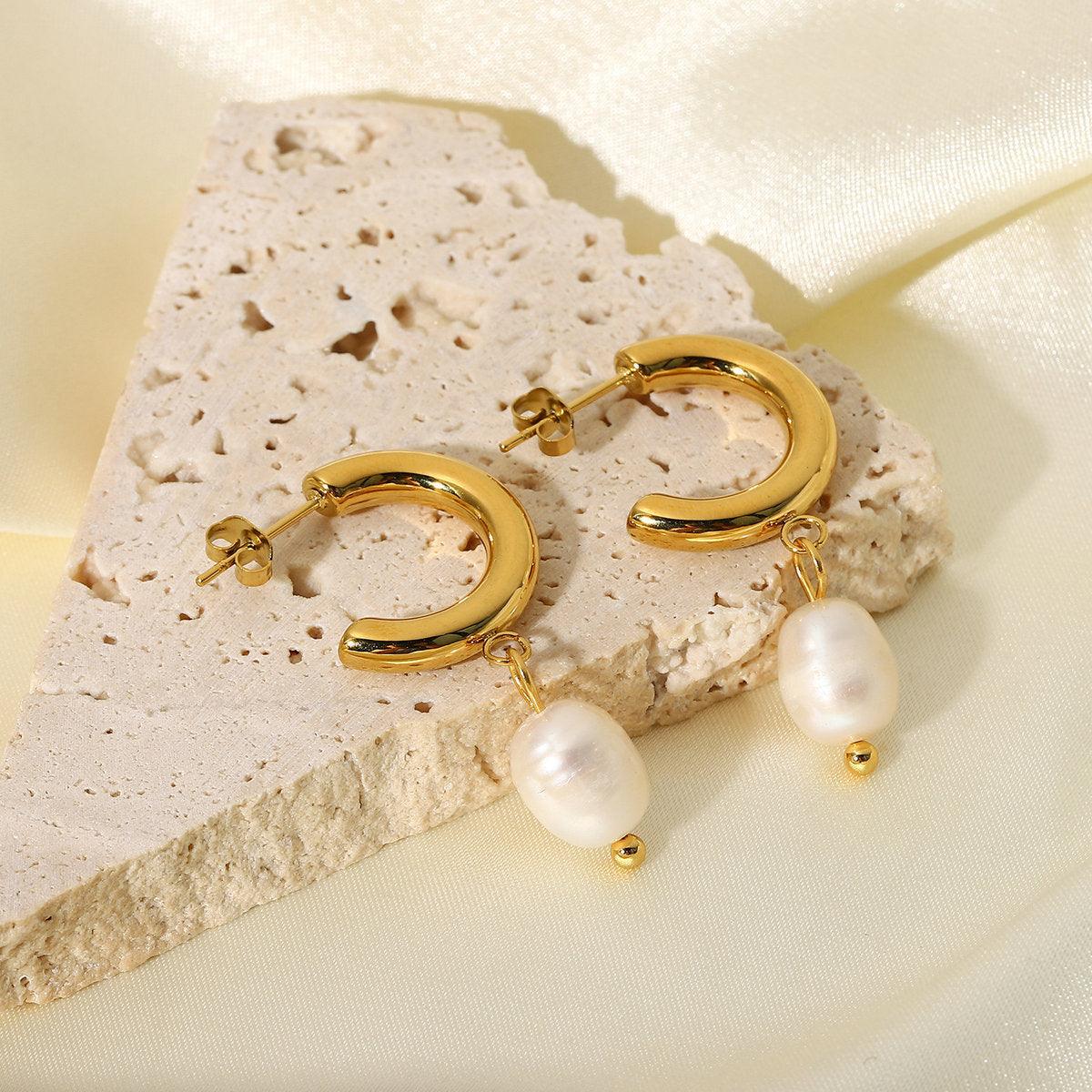 Korean Flower Pearl Earrings 2025
