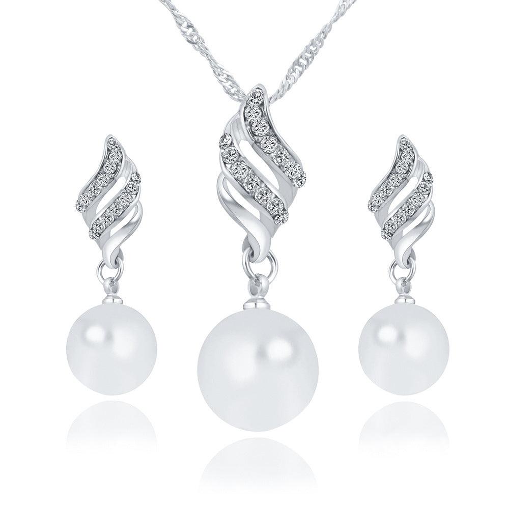Timeless Pearl Stud Necklace Set Silver