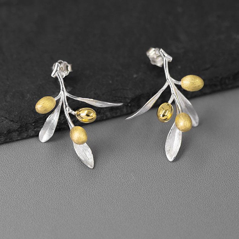 Sterling Silver Elegant Olive Studs