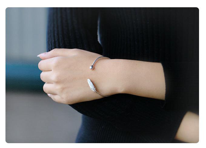 Leaf Bracelet in S925 Sterling Silver | Daily Wear