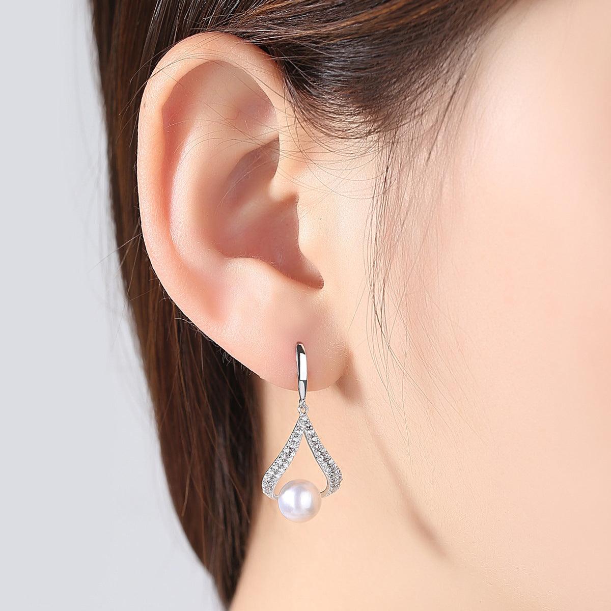 Pearl Earrings With Water Drops
