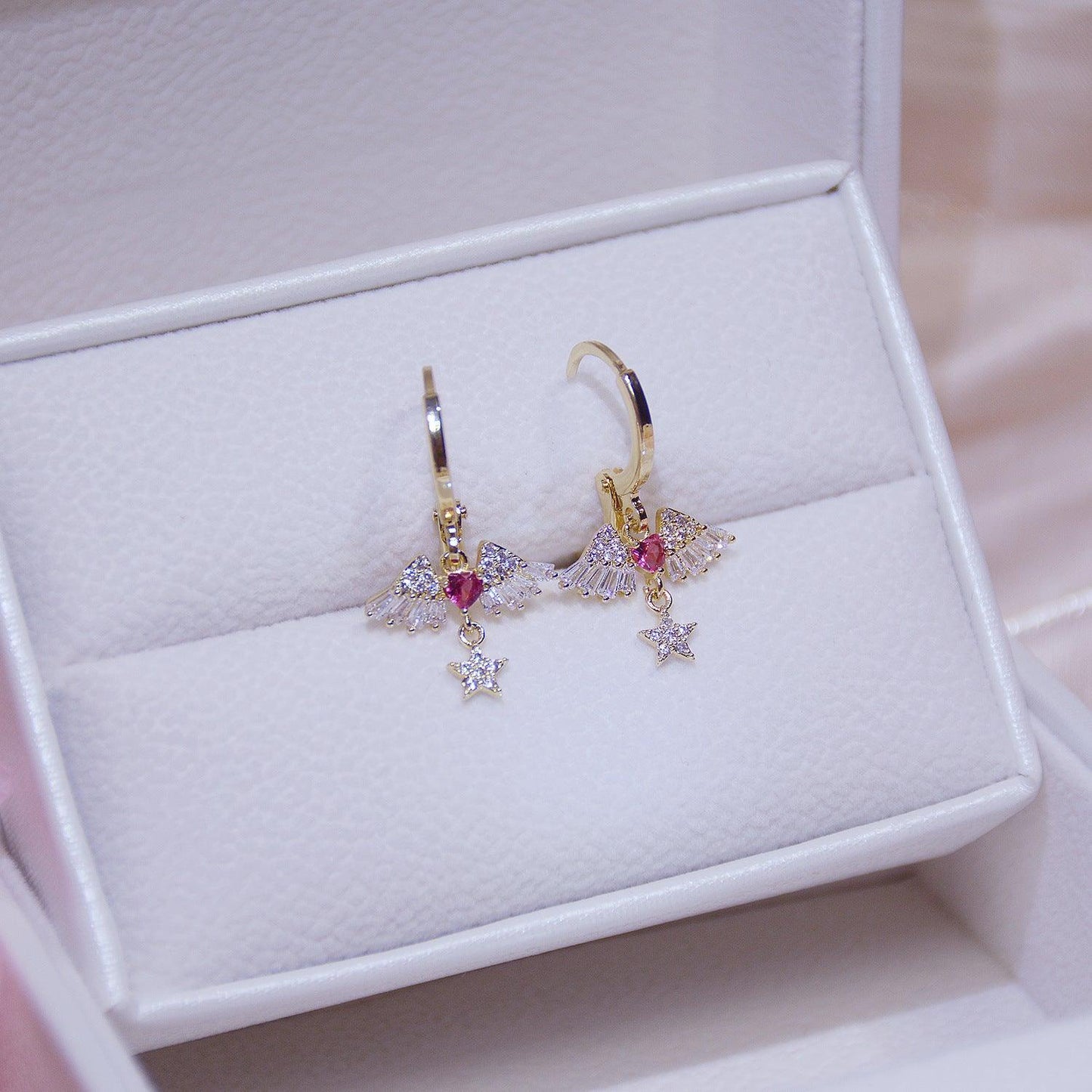 No Pierced Ear Clip 2