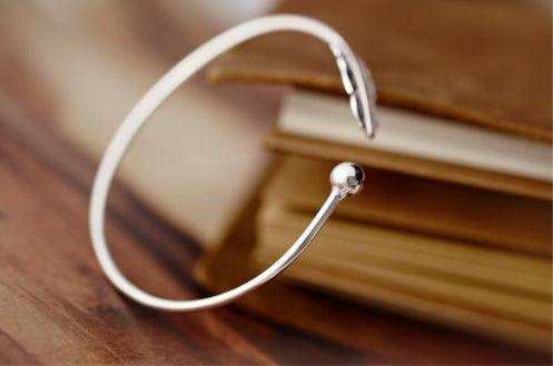 Leaf Bracelet in S925 Sterling Silver | Daily Wear