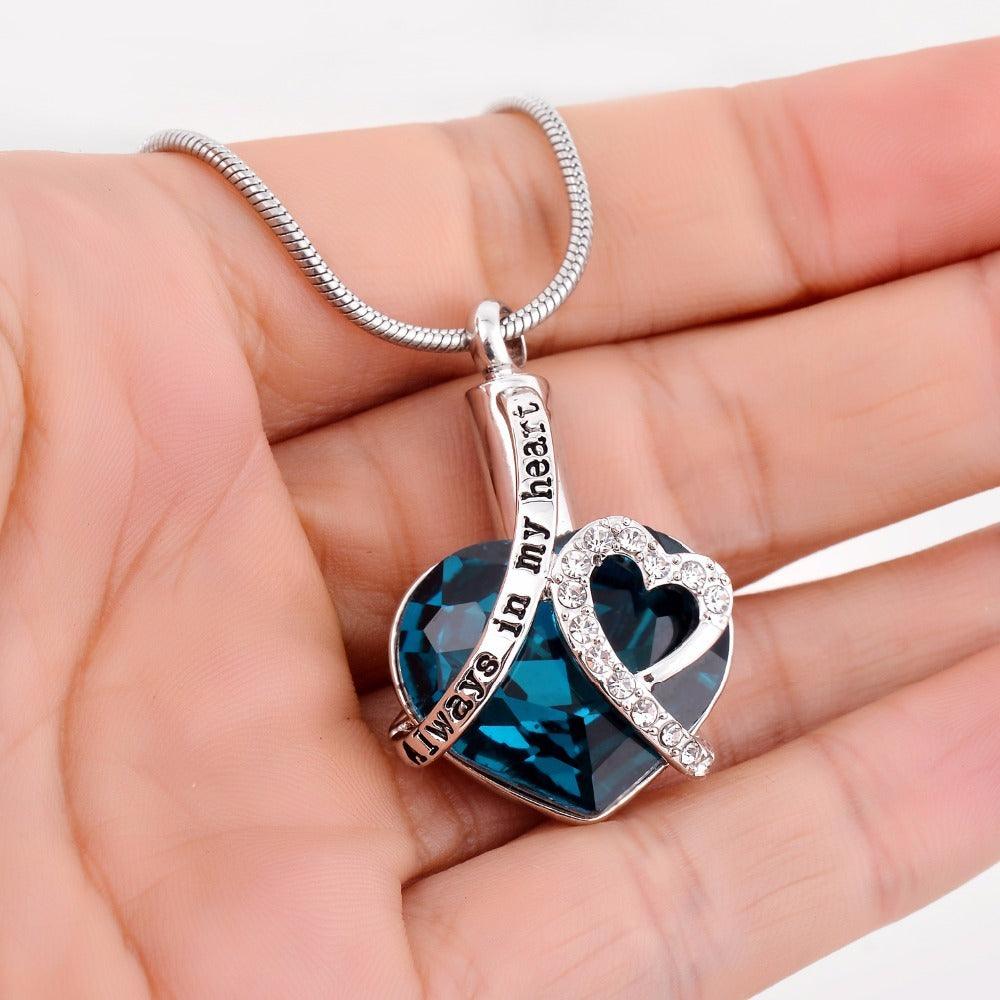 Elegant Perfume Bottle Pendant Necklace