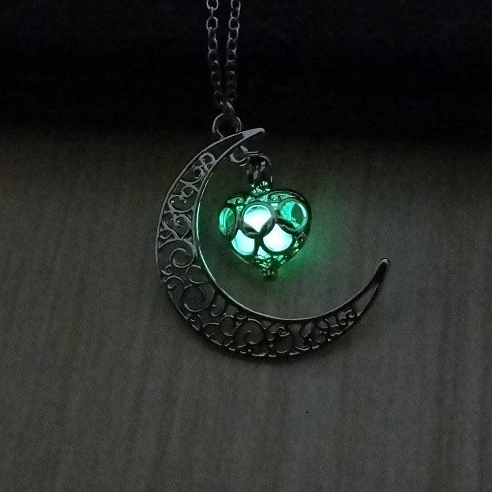 Glowing Pendant Silver Plated Necklace | Daily Wear Love Green