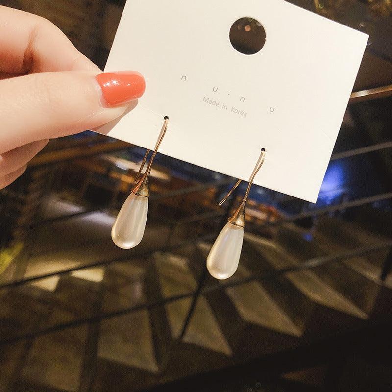 Waterdrop Pearl Earrings | Daily Wear 2025
