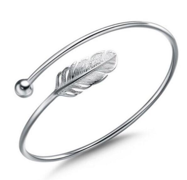 Leaf Bracelet in S925 Sterling Silver | Daily Wear