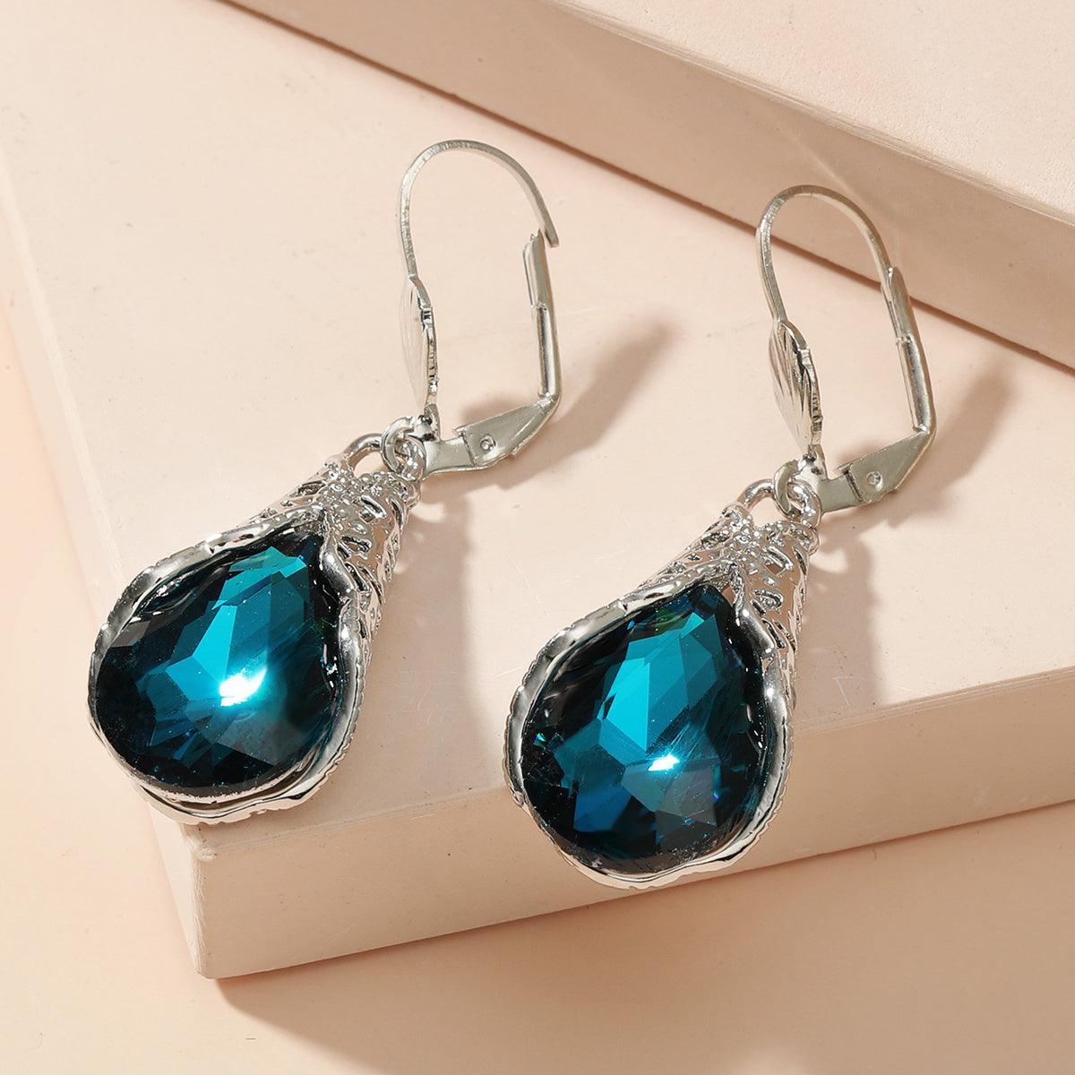 Elegant Water Drop Earrings | Daily Wear