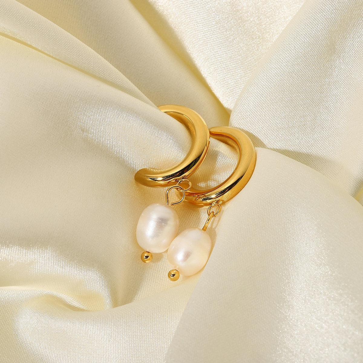Korean Flower Pearl Earrings 2025