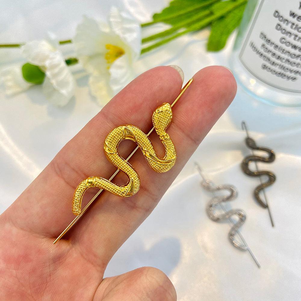 Snakes Ear Hanging - Fashion Wear