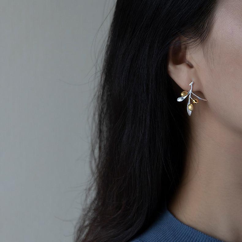 Sterling Silver Elegant Olive Studs