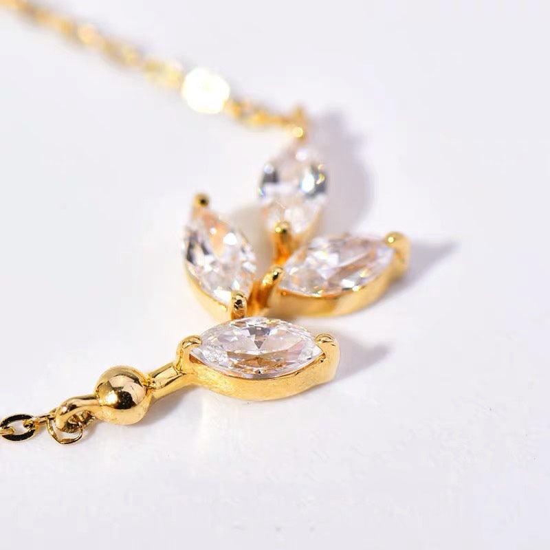 Ancient Flower Style Pearl Earrings 14kgold