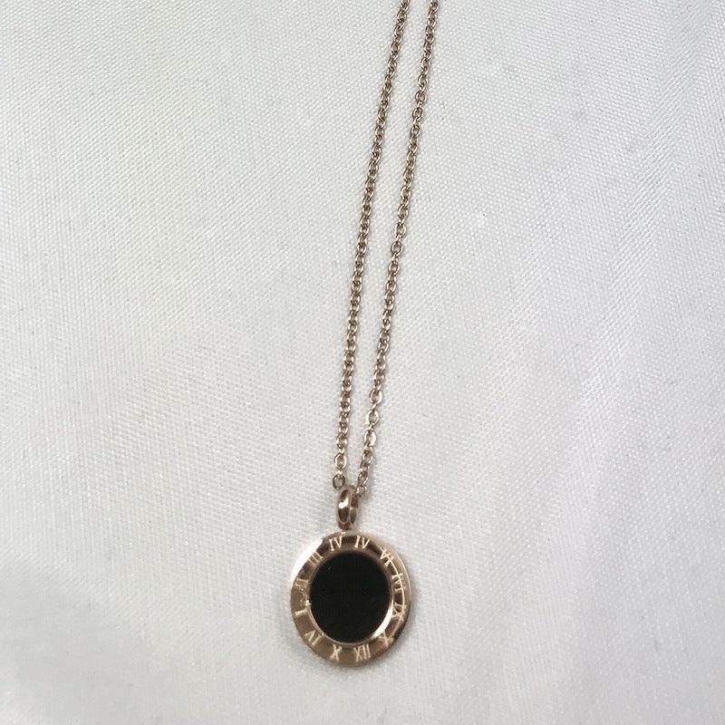 Roman Pattern Black Shell Pendant - Daily Wear Gold