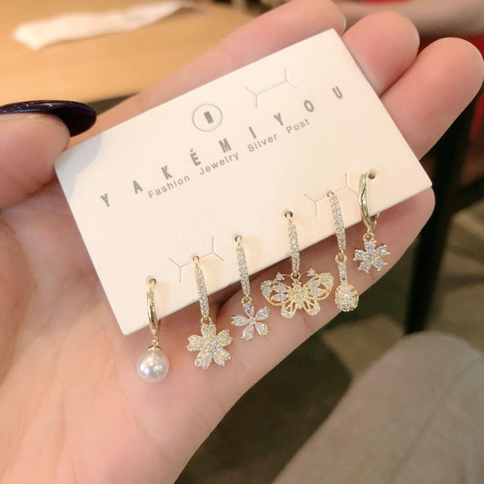 Butterfly Daisy Flower Earring | Daily Wear