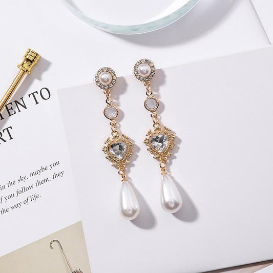 Gold Pearl Drop Golden