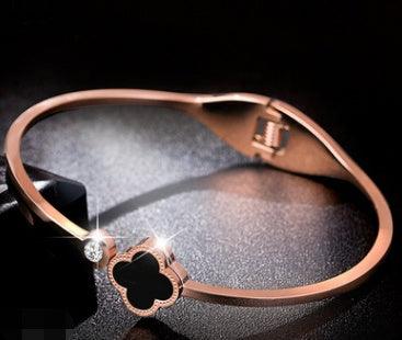 Japanese Four-Leaf Clover Bracelet | Daily Wear 3