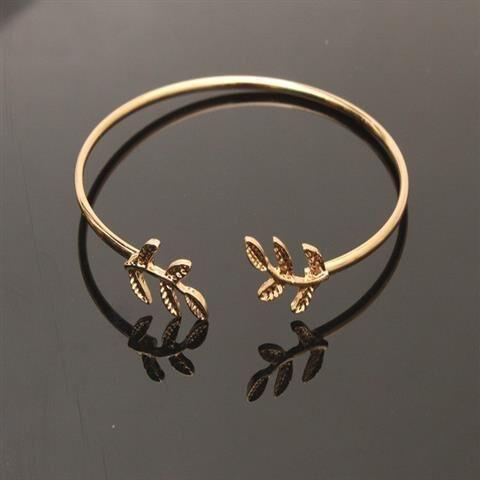 Unique Elegant Heart Bracelet | Daily Wear