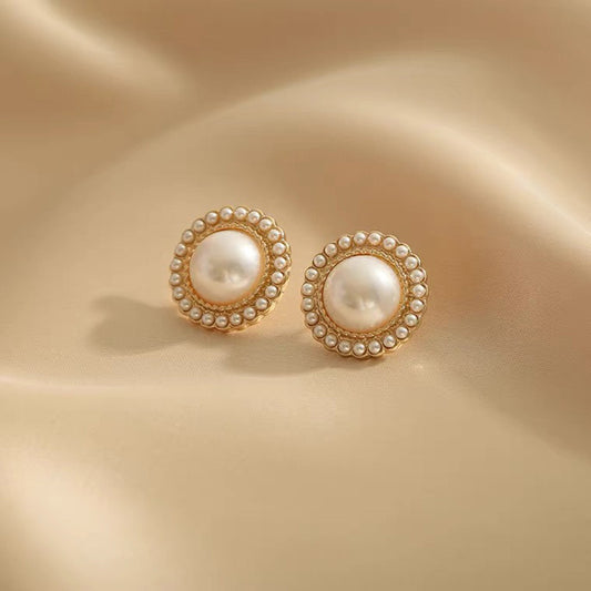 Elegant Parel Earrings - Daily Wear