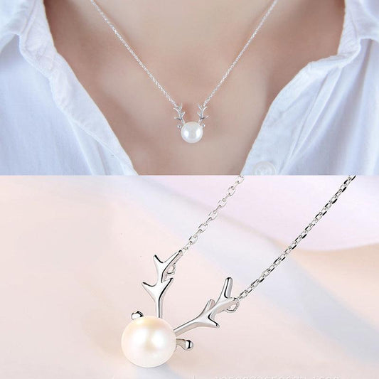 Small Elk Pearl Necklace
