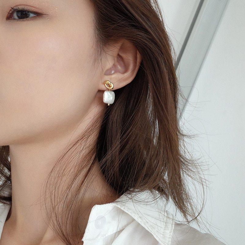 Natural Pearl Earrings | Daily Wear