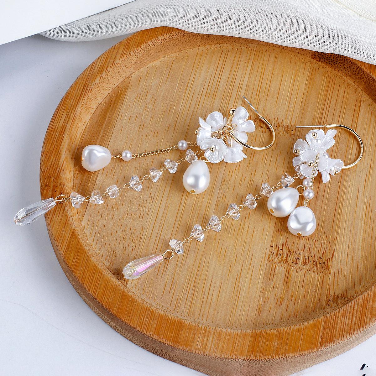 Korean White Flower Pearl Earrings