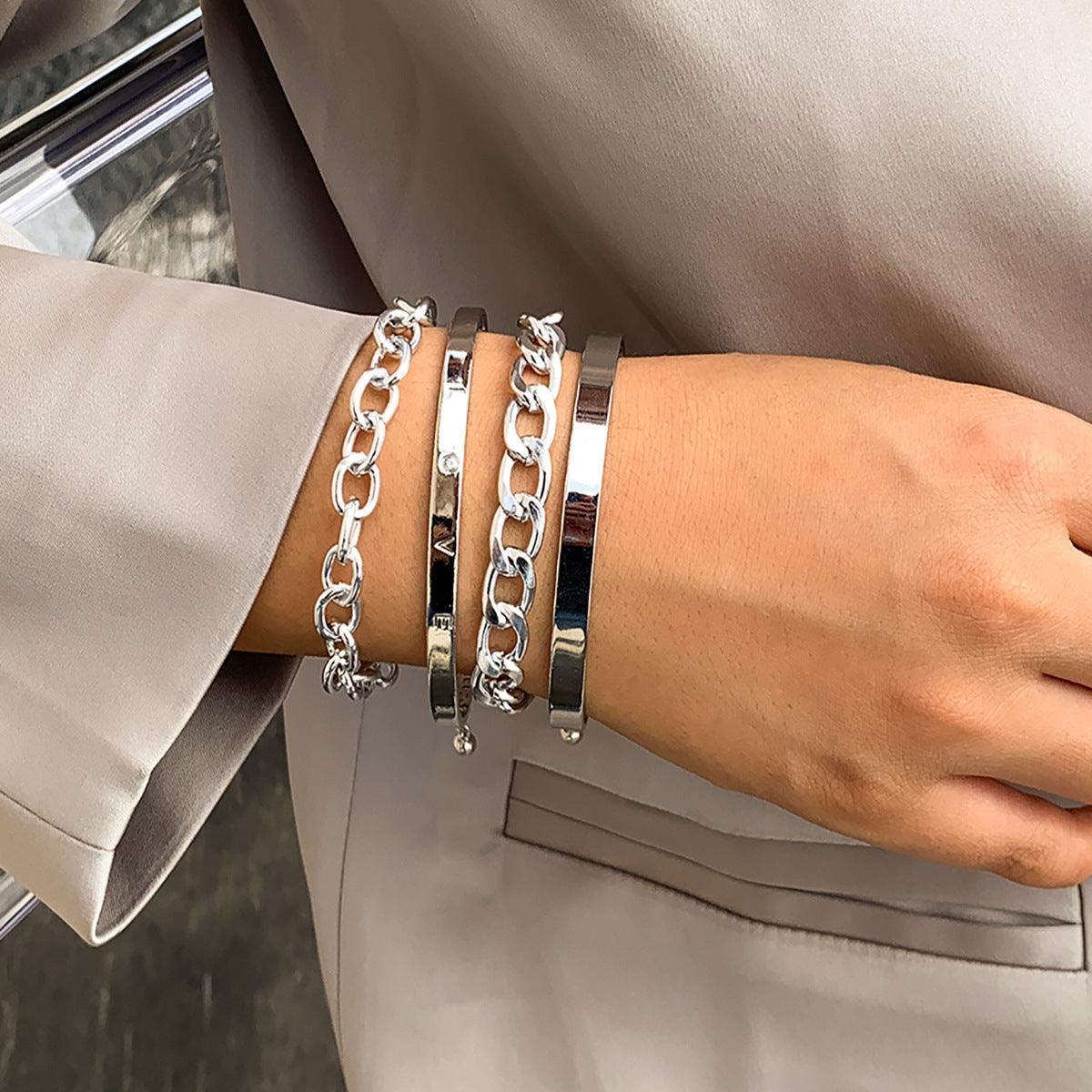 Simple Smooth C-shaped Hollow Bracelet | Fashion Collection