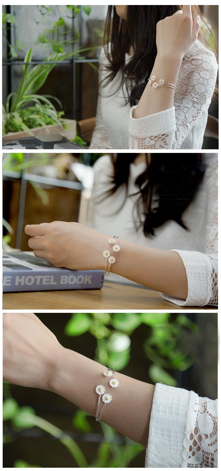 Double Daisy Bracelet in Sterling Silver S925 | Daily Wear