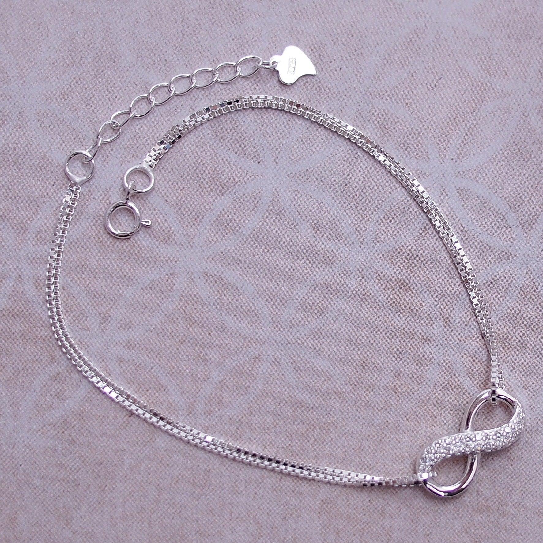 Silver Lucky Infinity Bracelet | Daily Wear