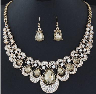 Timeless Wedding Jewelry Set | Bridal Jewelry Champagne