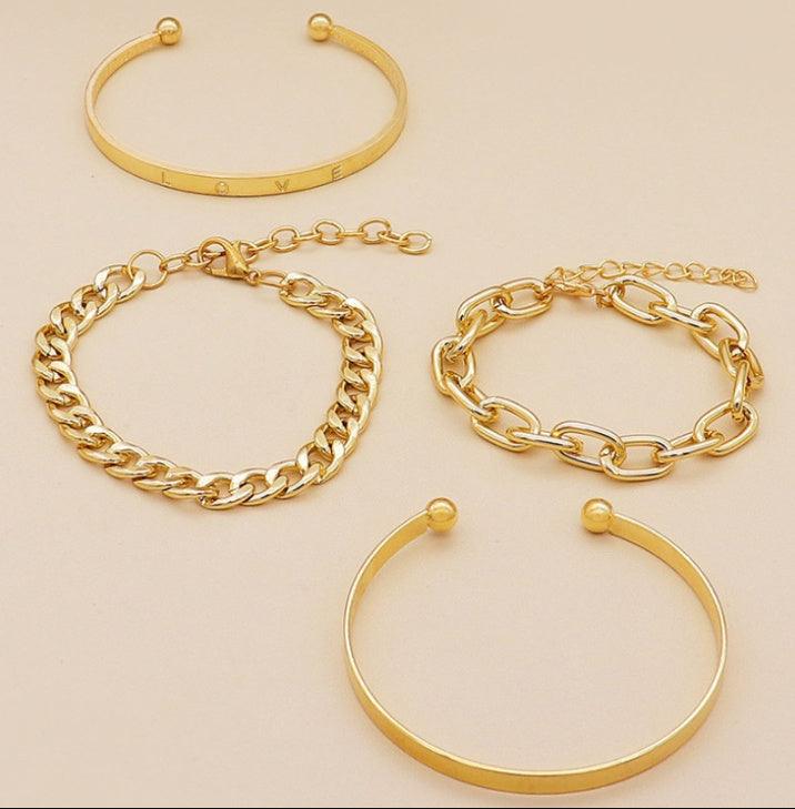 Simple Smooth C-shaped Hollow Bracelet | Fashion Collection Gold