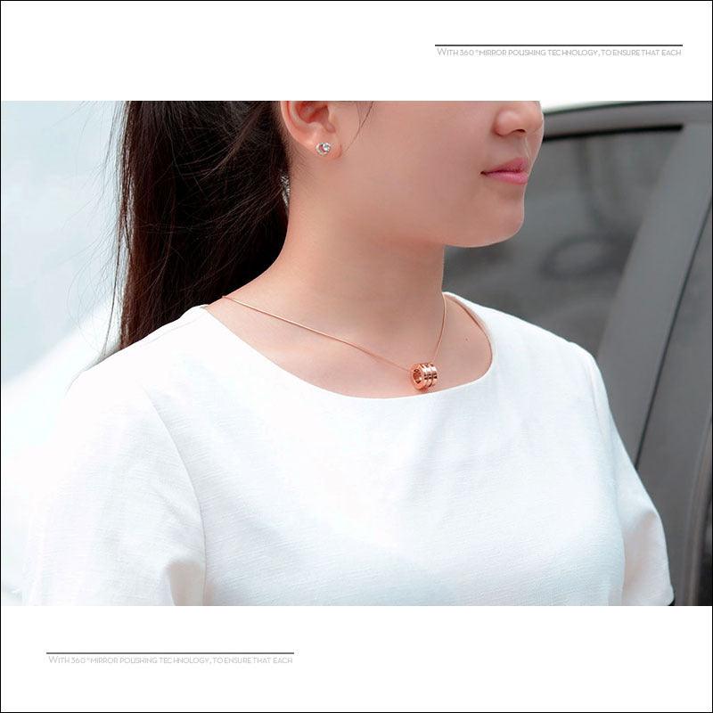 Elegant Rose Gold Necklace | BoldlyBeautifuls