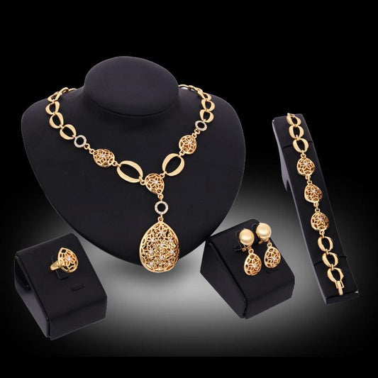 Elegant Four Piece Jewelry Set | Party Collection Gold