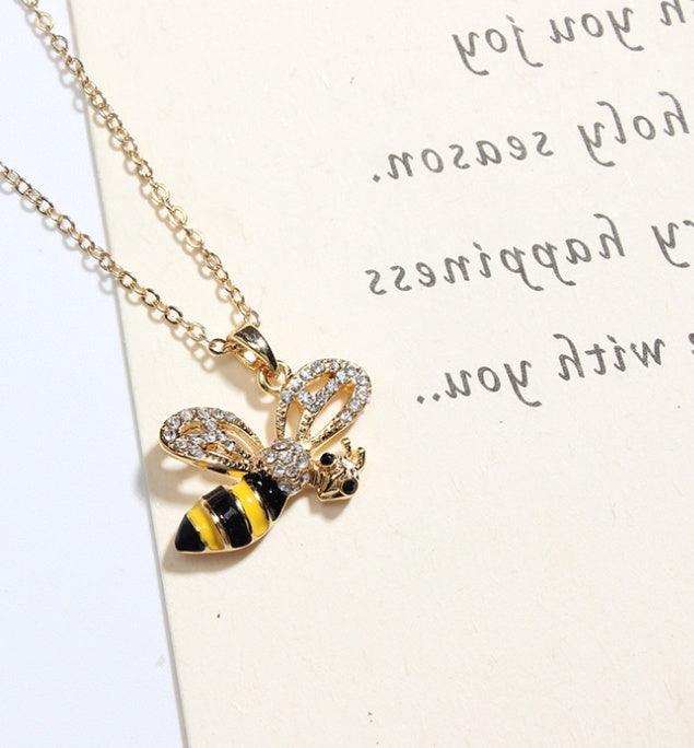 Summer Lady Bee Pendant Necklace