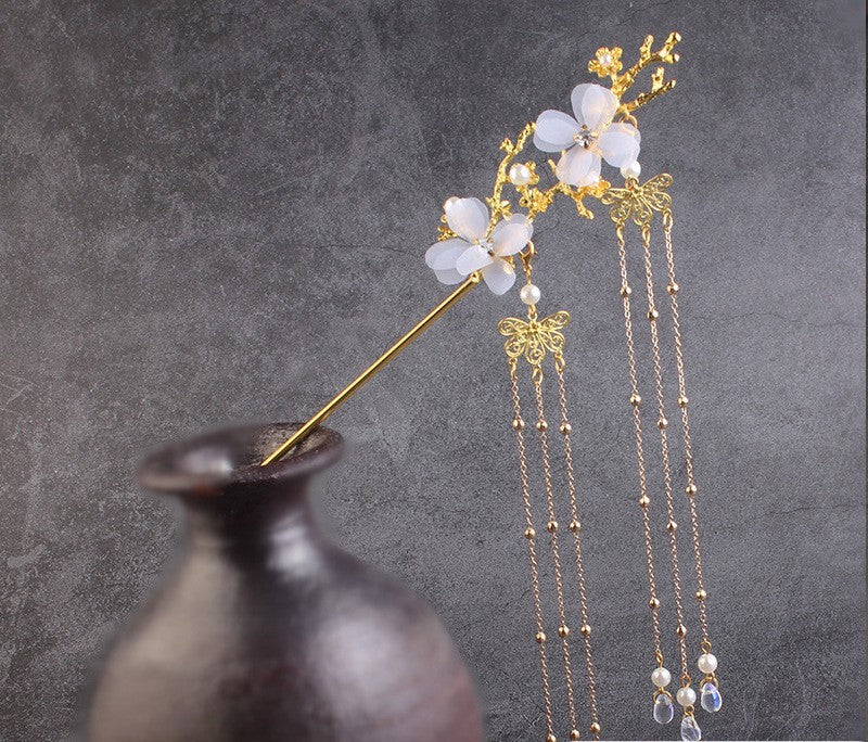 Ancient White Flower Hairpin | Daily Wear