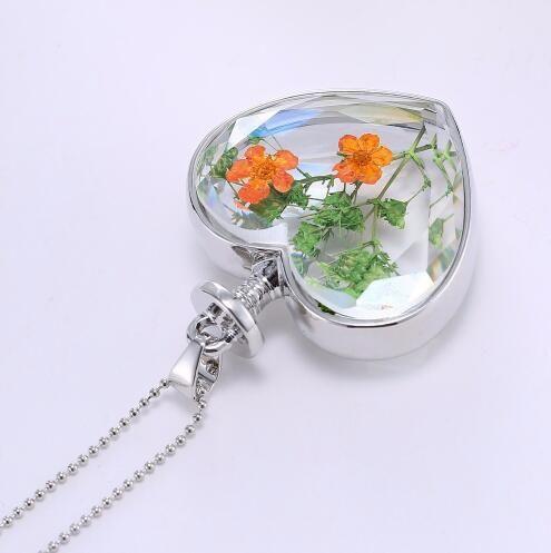 Fashion Glass Pendant Necklace | Fashion Collection A