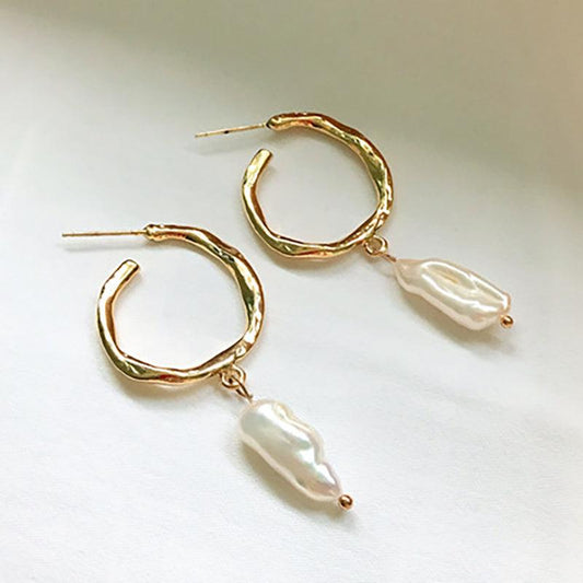 Pearl Stud Earrings - Everyday Elegance Golden