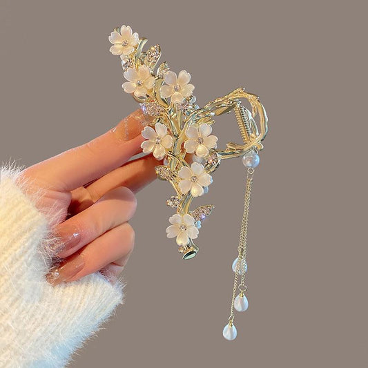 Pearl Bell Orchid Tassel Hair Clip | Fashion Collection