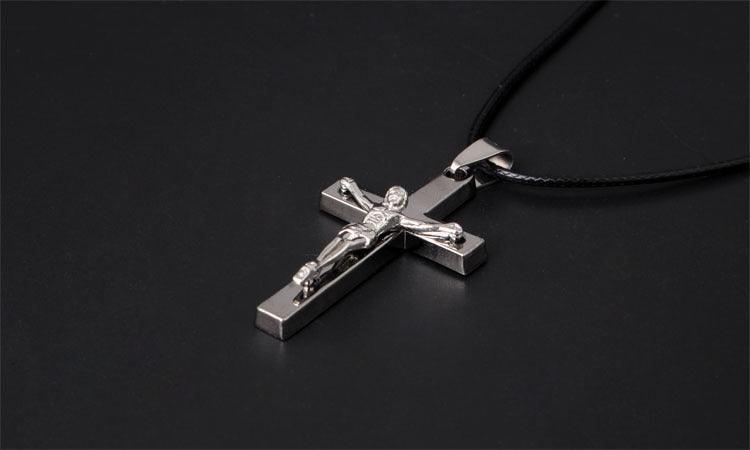 Classic Jesus Cross Pendant Necklace