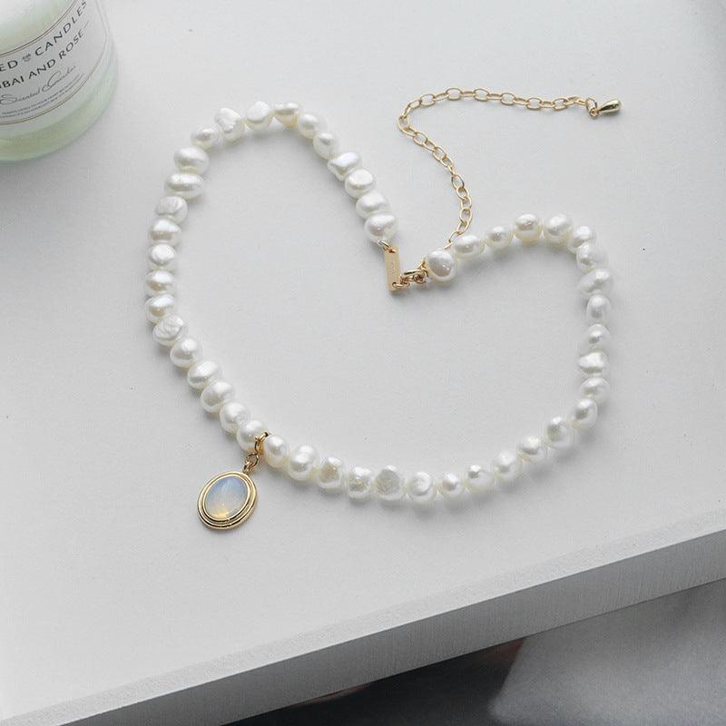 Round Medal Irregular Pearl Necklace | Fashion Jewelry