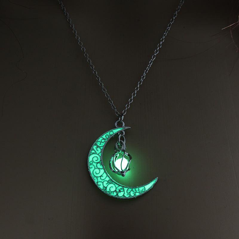 Glowing Pendant Silver Plated Necklace | Daily Wear Green