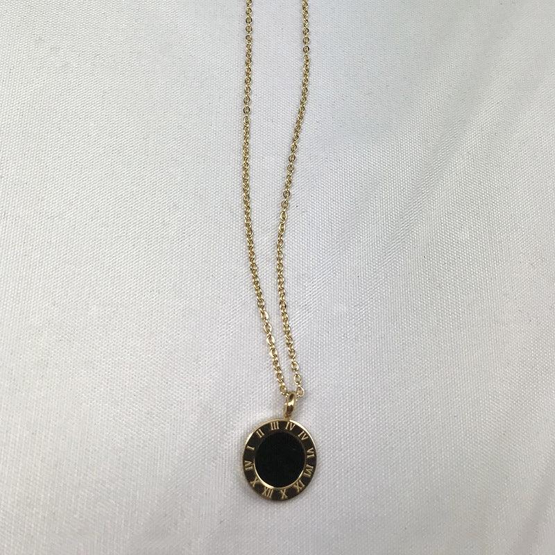 Roman Pattern Black Shell Pendant - Daily Wear Rose gold