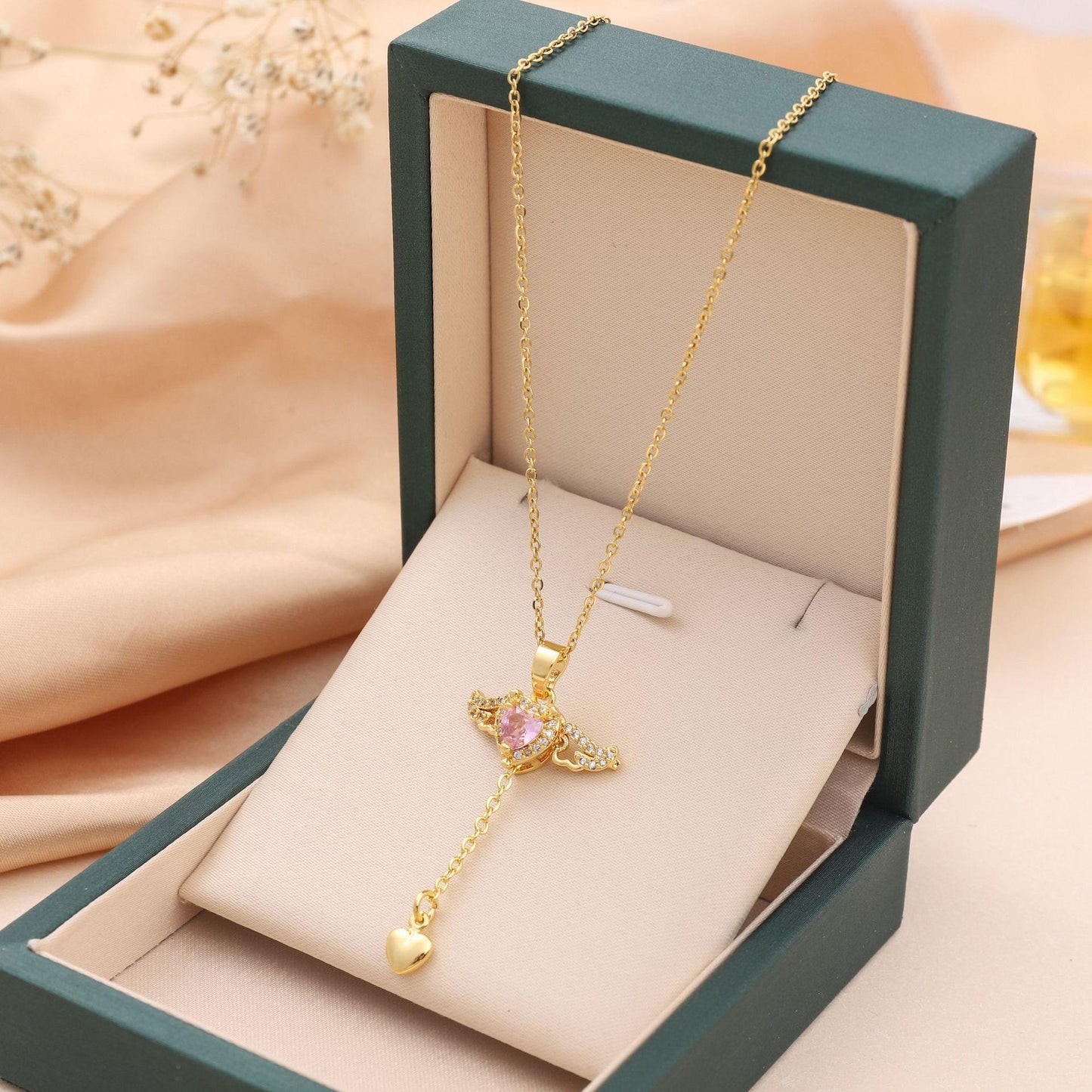 Moving Cupid Heart Crystal Necklace - Fashion Wear Gold
