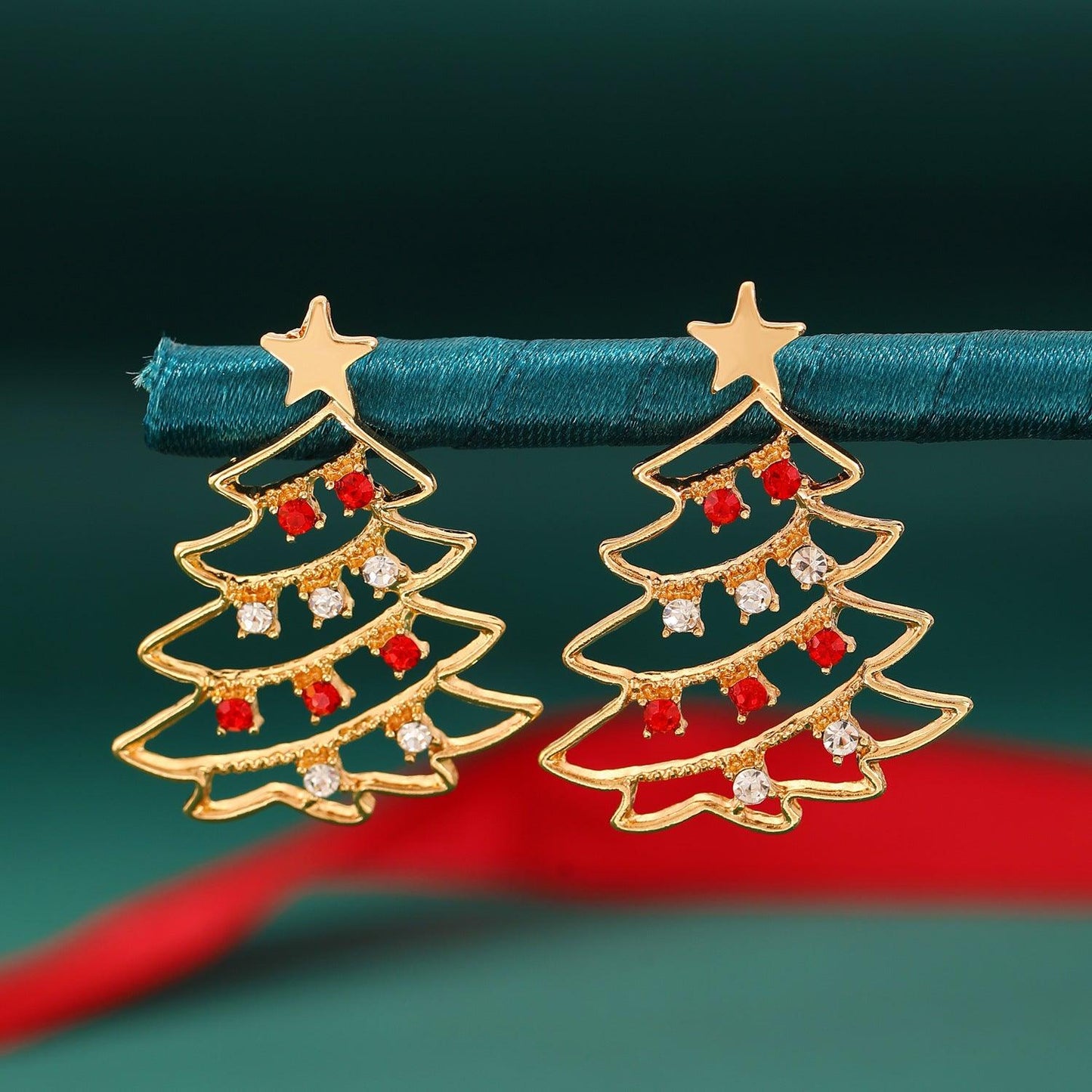 BoldlyBeautiful - Christmas 2025 Earrings With Christmas Tree - BoldlyBeautiful