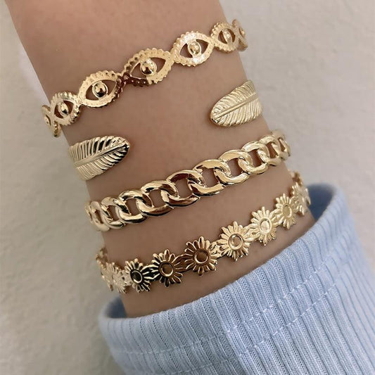 Women's Flower Chain Leaf Eye Bracelet | Daily Wear